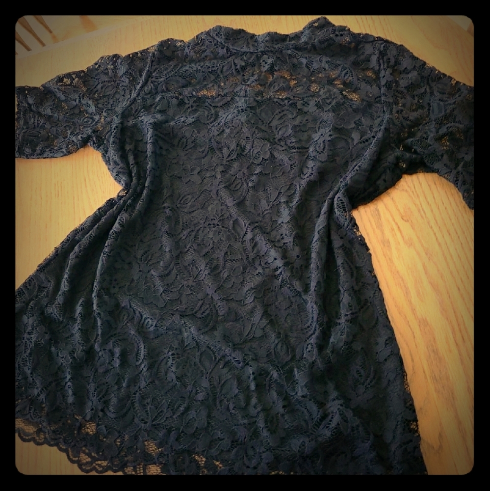 Torrid size 2 lace shirt